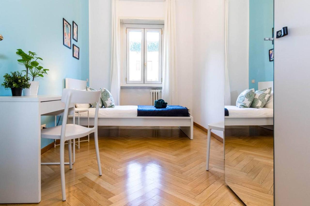 Joivy Lovely Family Apt For 7 Near San Lorenzo Columns Milán Exterior foto
